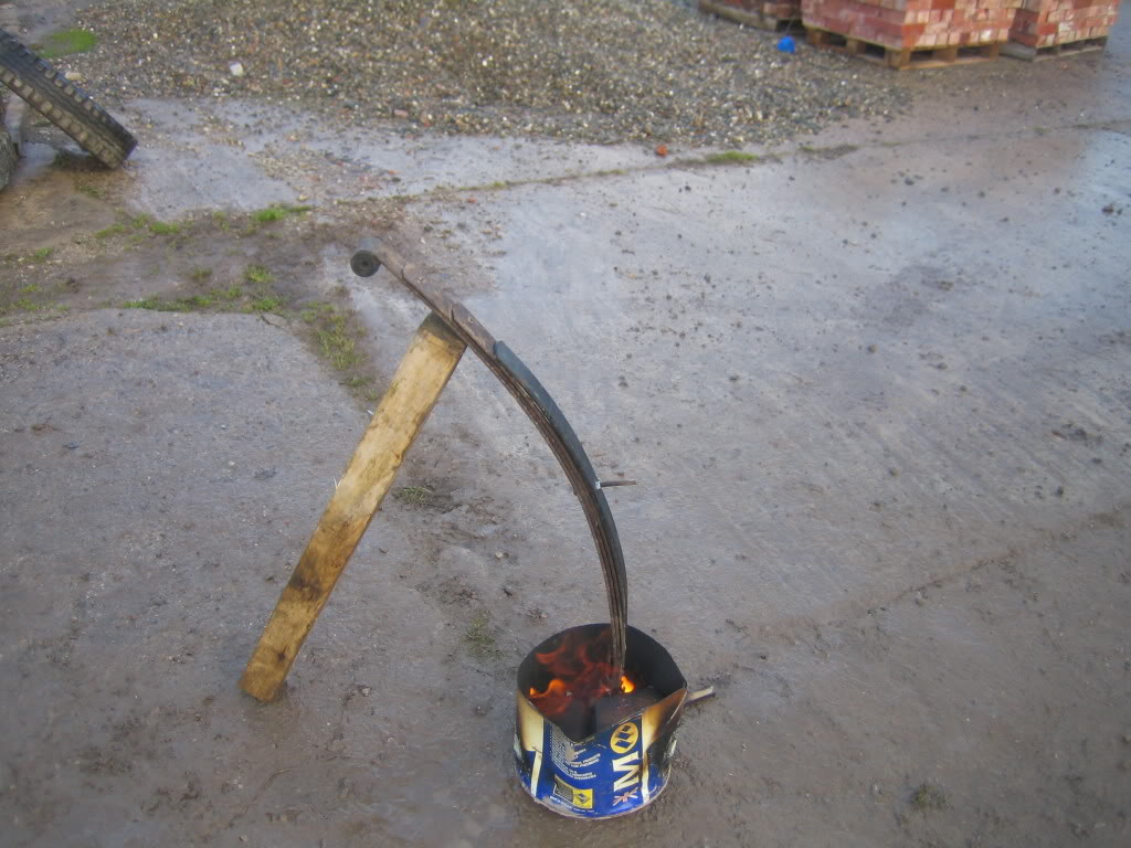 Suzuki Club UK - SCUK - Fitting Lift Spring