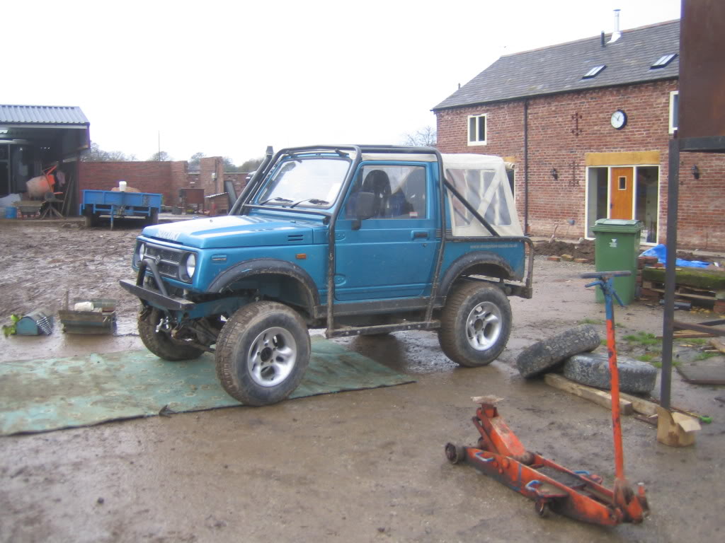 Suzuki Club UK - SCUK - Fitting Lift Spring